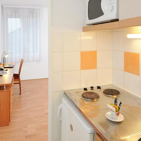 Hotel apartamentowy Sejours & Affaires Paris-nanterre Nanterre