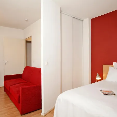 Aparthotel Sejours & Affaires Paris-nanterre Nanterre