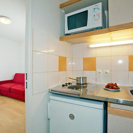 Sejours & Affaires Paris-nanterre Hotel apartamentowy Nanterre