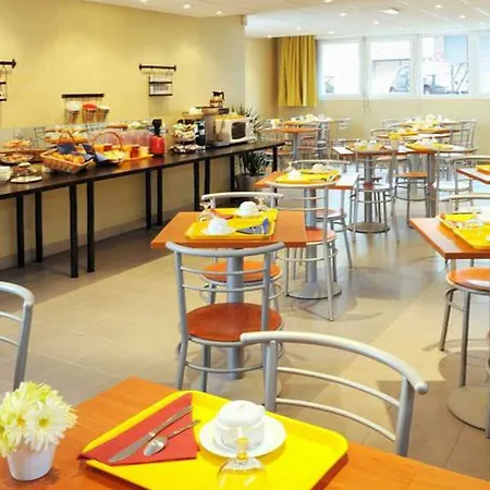 Sejours & Affaires Paris-nanterre Hotel apartamentowy
