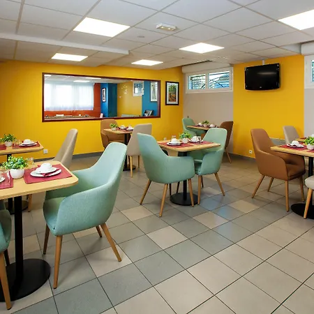 Hotel apartamentowy Sejours & Affaires Paris-nanterre 2*