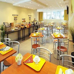 Sejours & Affaires Paris-nanterre Aparthotel Nanterre