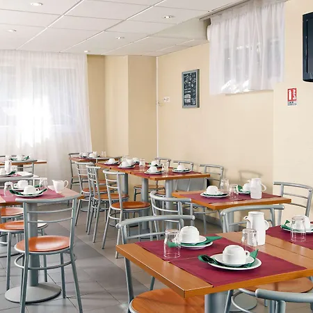 Sejours & Affaires Paris-nanterre Aparthotel